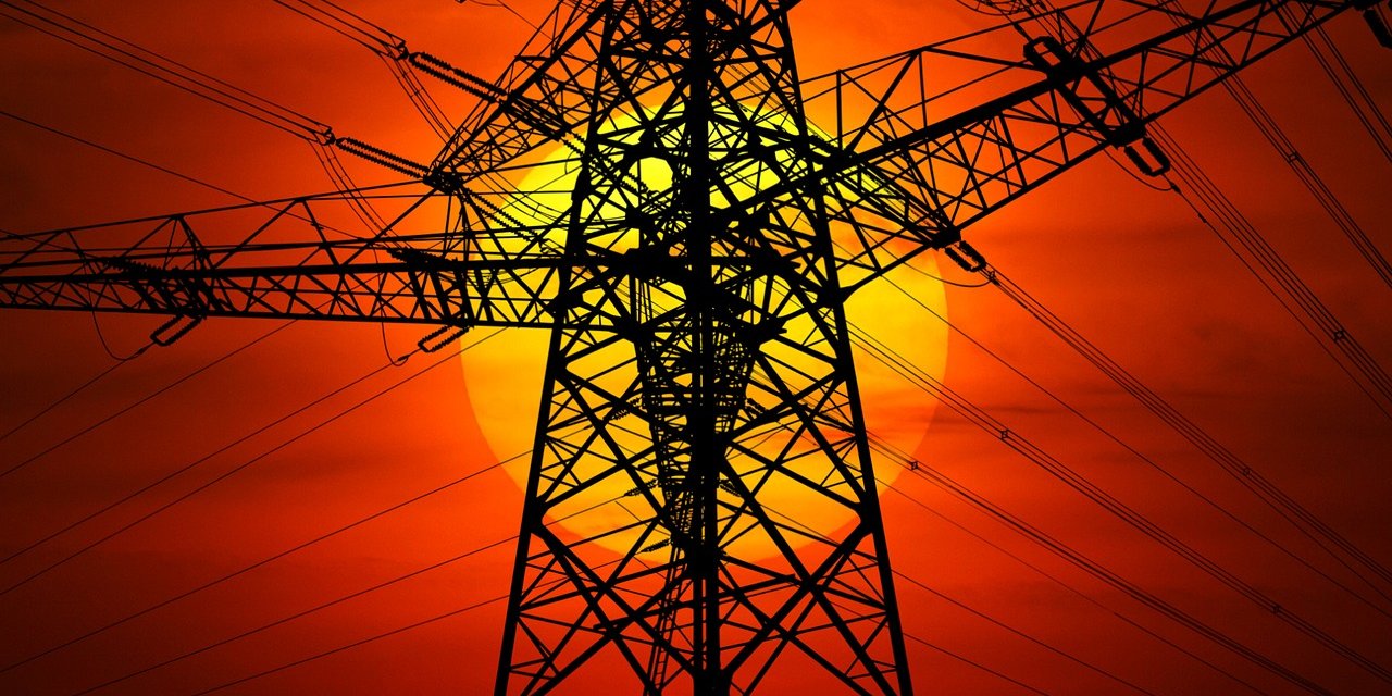İstanbul'da elektrik kesintisi! 9 Ekim Cuma günü elektriklerin kesileceği ilçeler açıklandı