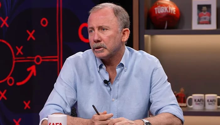 Sergen Yalçın "Futbolcuların telefonlarını açmıyor" söylentilerine açıklık getirdi