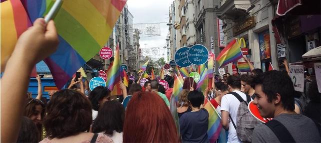 Nefret cinayetlerine kurban giden LGBTİ'liler anılıyor