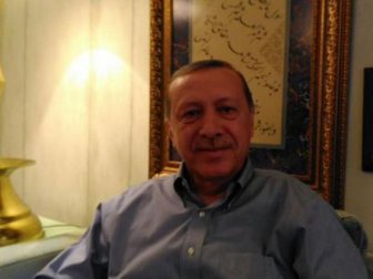 Zafer sonrası Erdoğan'dan ilk poz paylaşıldı!