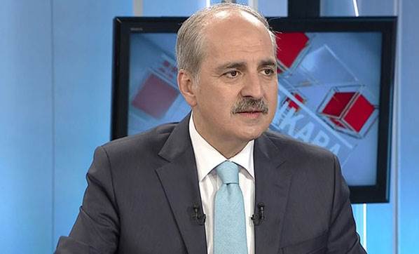 Başbakan Yardımcısı Numan Kurtulmuş imza dağıttı