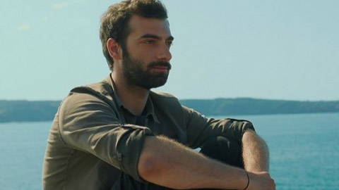 Poyraz Karayel'e damga vuran şarkı