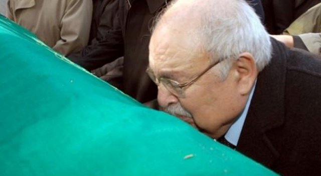 Hasan Pulur hayatını kaybetti