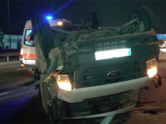 İşçi servisi takla attı: 1 ölü, 7 yaralı