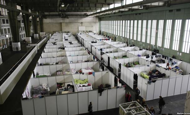 Almanya'da kayıtlı sığınmacı sayısı 1 milyon