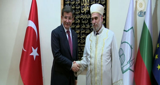 Davutoğlu, baş müftü ile görüştü