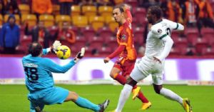 5 kez Galatasaray, 1 kez Akhisar