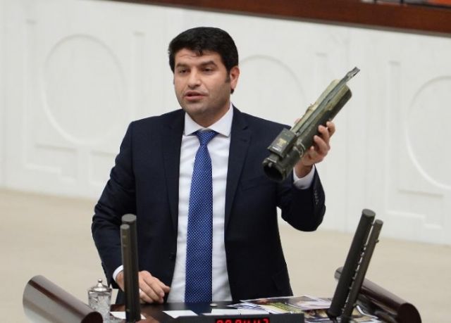 Meclis Meclis olalı böylesini görmedi