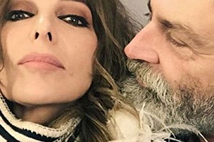 Zerrin Tekindor ve Bilginer'den aşk selfie'si!