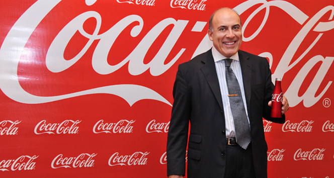 Muhtar Kent, trafik kazası geçirdi