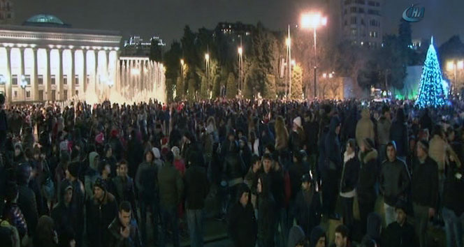 Azerbaycan, 2016'yı coşkuyla karşıladı