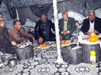 Mültecilerin Yılbaşı gecesi buruk geçti!