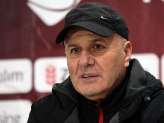 Tekelioğlu’ndan transfer açıklaması