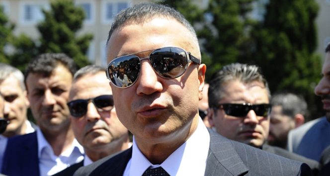 Akademisyenlerden Sedat Peker’e suç duyurusu