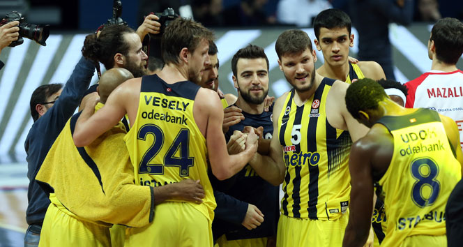 Fenerbahçe, 5. maçından da galibiyetle ayrıldı!