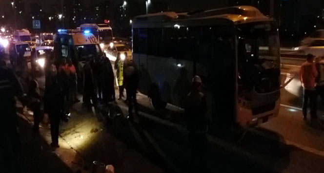 İstanbul'da feci kaza: 1 ölü, 17 yaralı