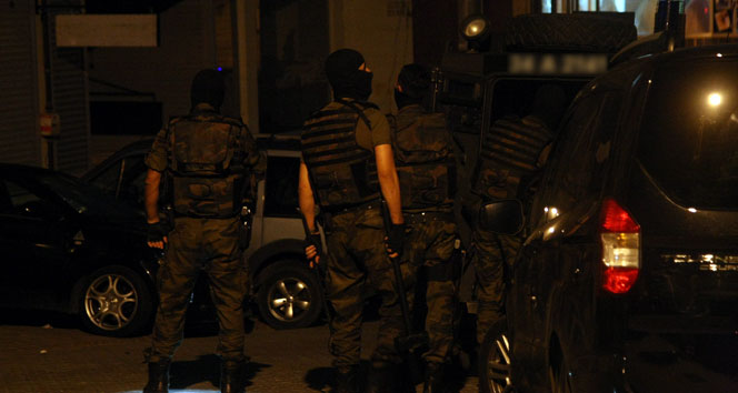Canlı bomba eylemi hazırlığındaki 2 terörist yakalandı