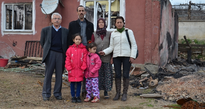 Kış günü sokakta kaldılar