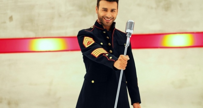 Emre Kaya Sevgililer Gününde İzmir’de