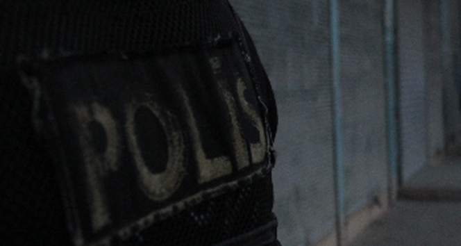 Polis aracına roketli saldırı!