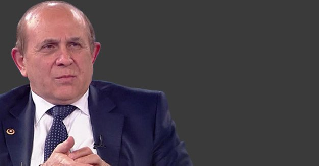 Burhan Kuzu Anayasa Mahkemesini topa tuttu