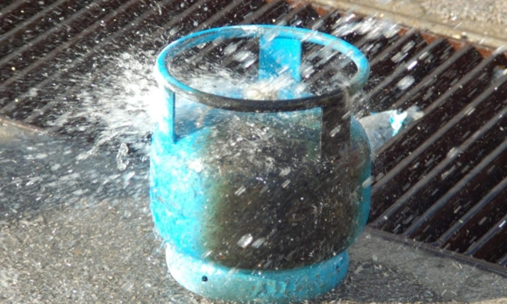 Siirt'te Piknik tüpü bomba gibi patladı