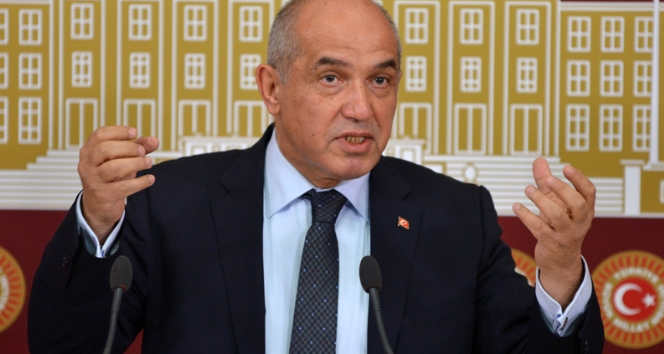 Acun Ilıcalı’nın vekil amcasından partilere Survivor teklifi
