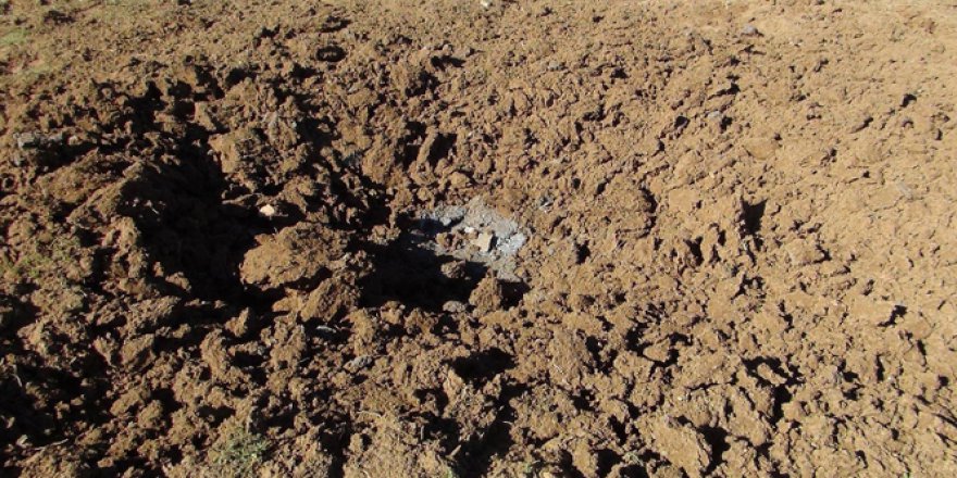 Hatay, Yayladağ'a top mermileri düştü!