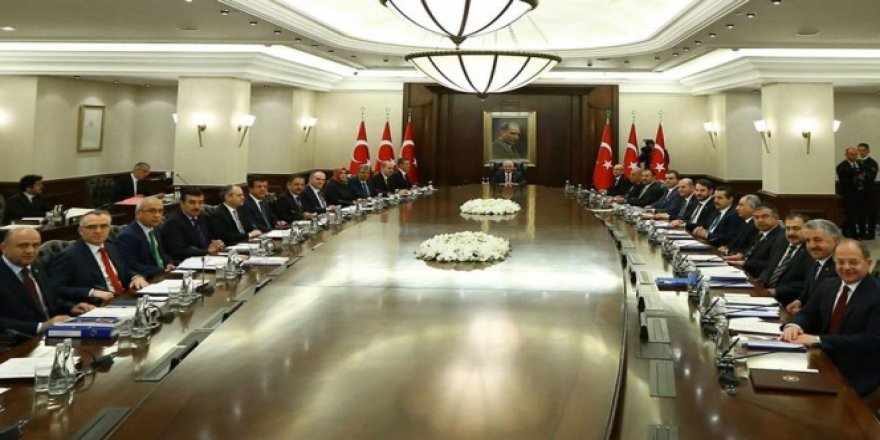 Başbakan Binali Yıldırım başkanlığında Bakanlar Kurulu toplantısı başladı