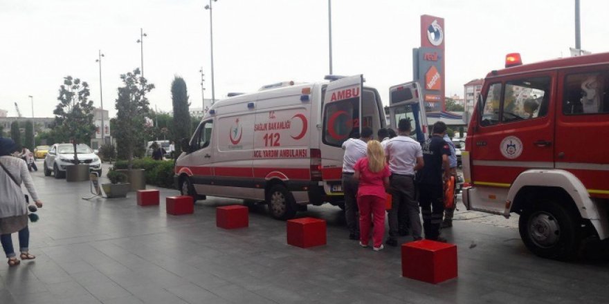 Kocaeli, Gebze'de AVM dehşeti!