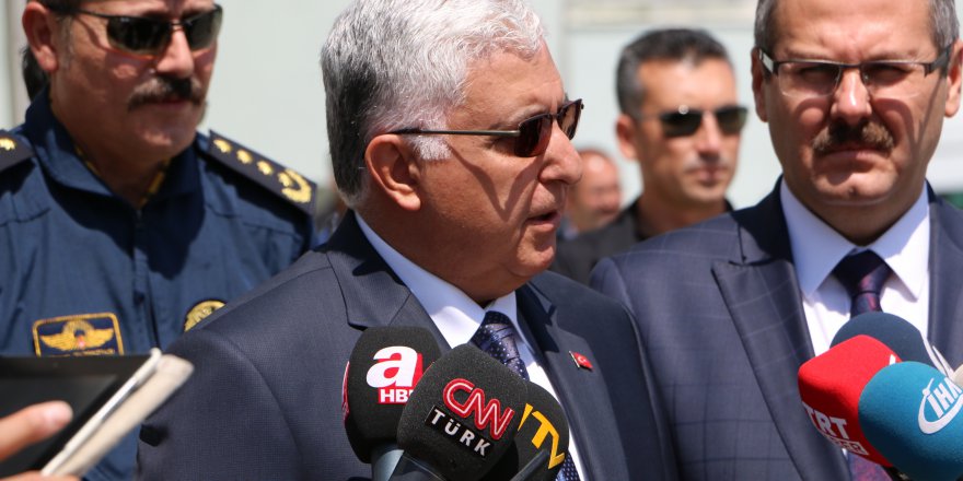 Özel'in yüzüne açık açık sordular!