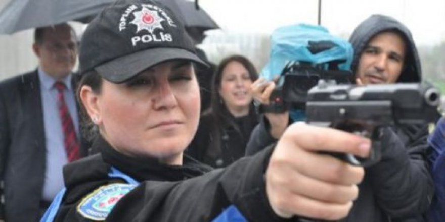 Kadın polisler artık başörtüsüyle görev yapabilecek!