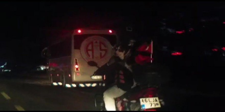 Köpeğin Tehlikeli Yolculuğu Korkuttu