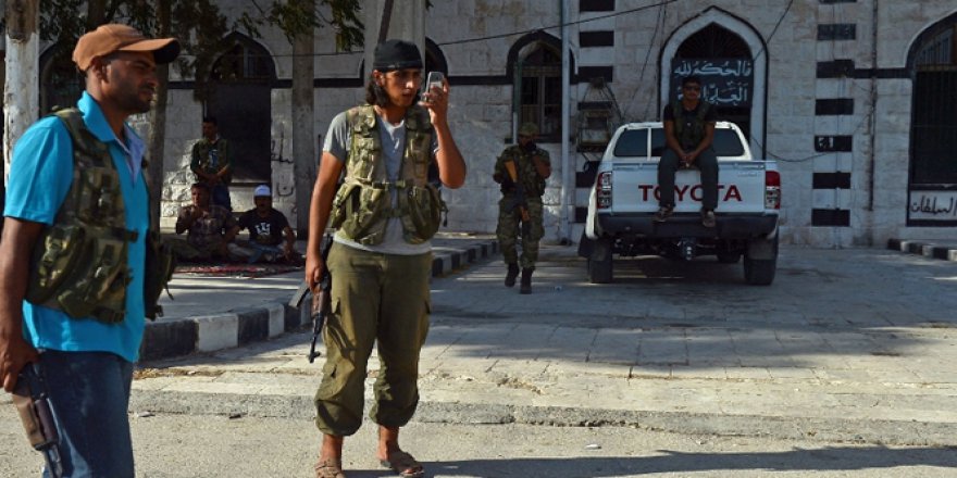 Fırat Kalkanı Operasyonu kapsamında Cerablus-Azez hattı birleştirildi