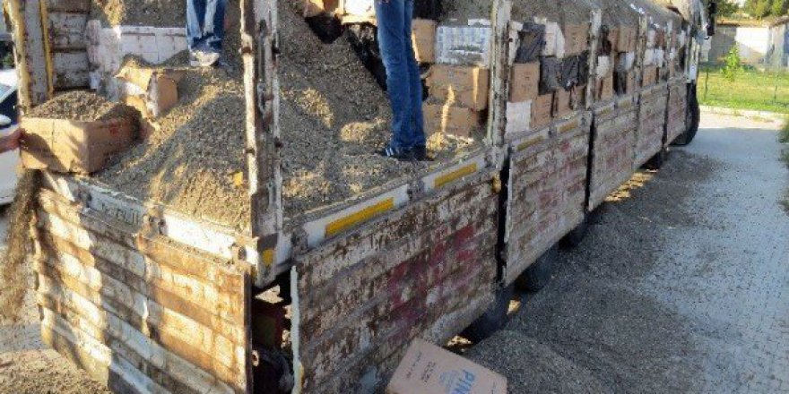 Denizli’de Kaçak Sigara Operasyonu! Tam 450 Bin Paket..