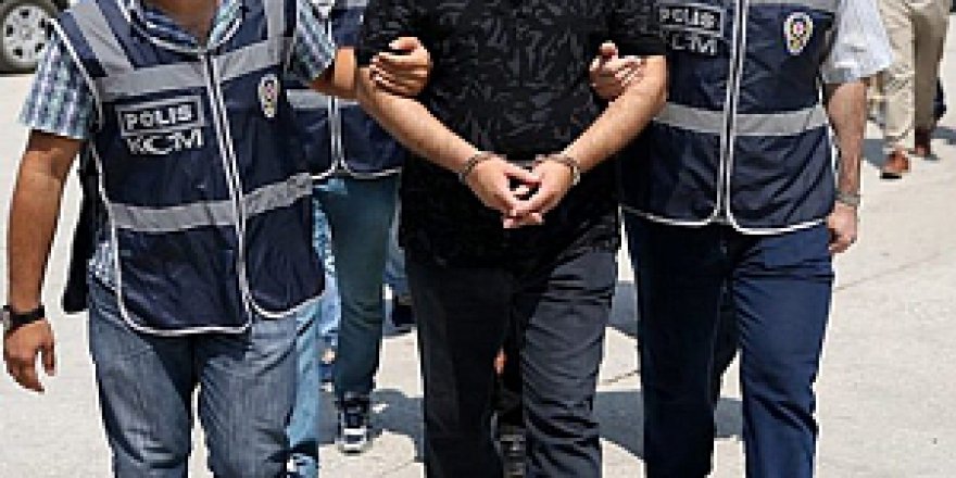 Osmaniye’de 30 Öğretmene Fetö tutuklaması