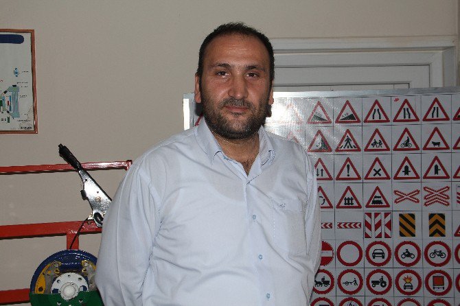 Trafik Güvenliği Uzmanı Halil Saraç uyardı