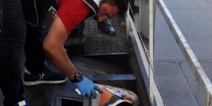 Osmaniye'de Akaryakıt Tankerinden 51 Bin Paket Kaçak Sigara Çıktı