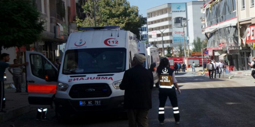 Van'da Patlama ! 48 ve üzeri yaralı var