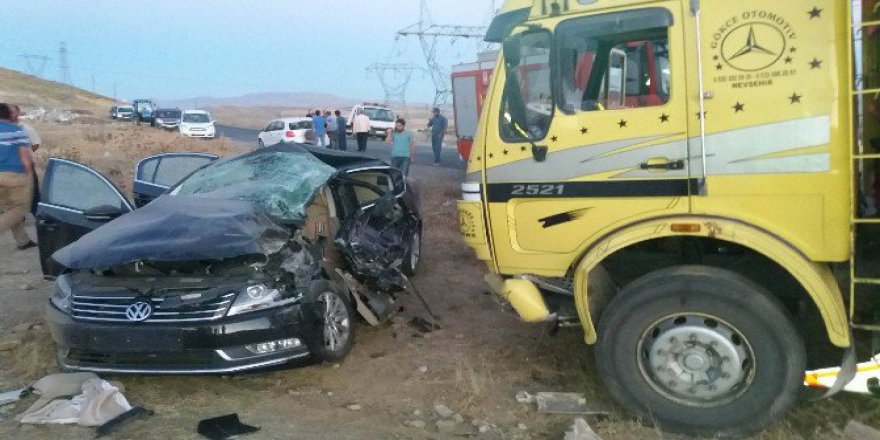 Erzurum, Horasan’da Trafik Kazası: 1 Ölü, 2 Yaralı