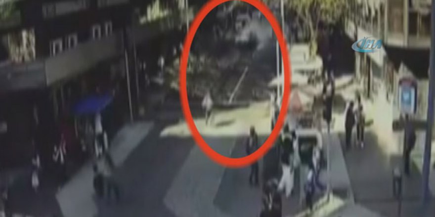 Şili'de bina kamyonetin üzerine yıkıldı