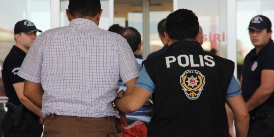 Bursa'da ''Bylock'' kullanıcısı 18 kişi gözaltına alındı