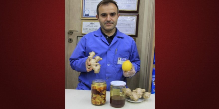 Mehmet Özyürek şifa dağıtan üçlüyü açıkladı