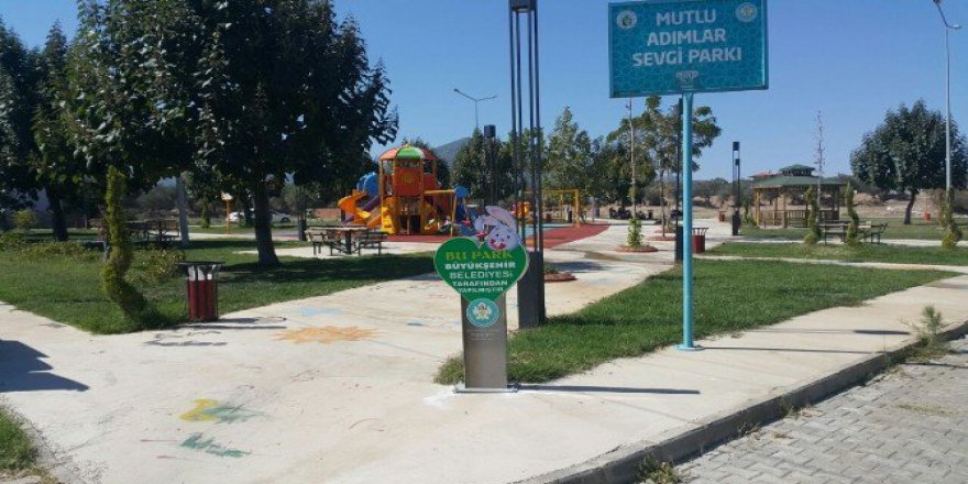 Manisa, Alaşehir'de Engelsiz Parka Çirkin Saldırı