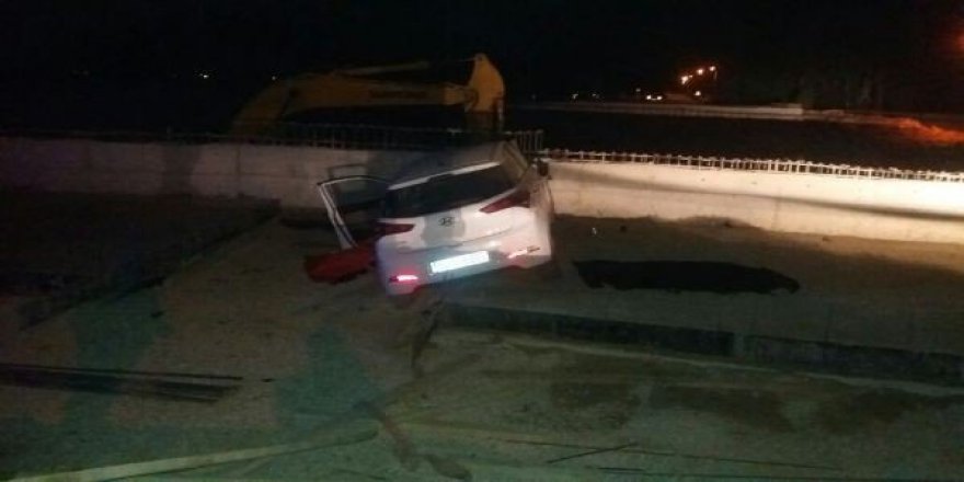 Adana, Kozan'da Trafik Kazası: 2 Ölü, 3 Yaralı
