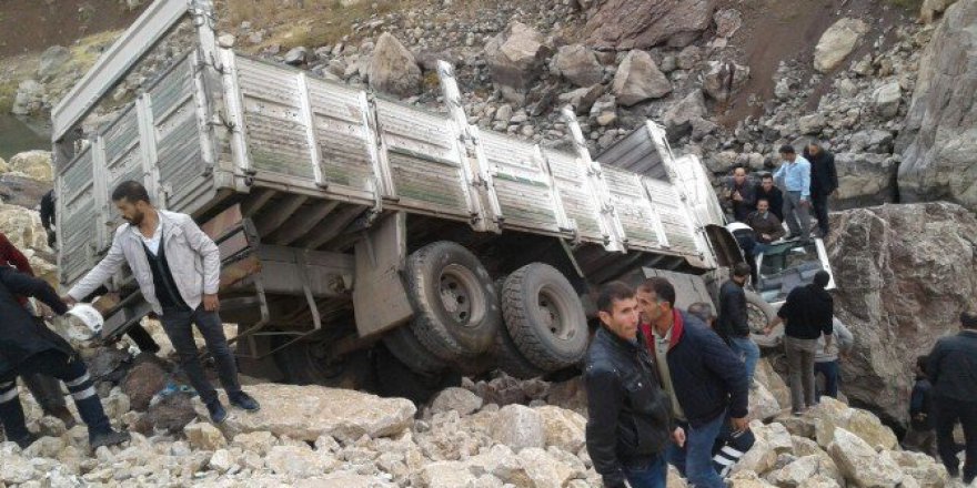 Hakkari, Yüksekova’da Trafik Kazası: 1 Ölü