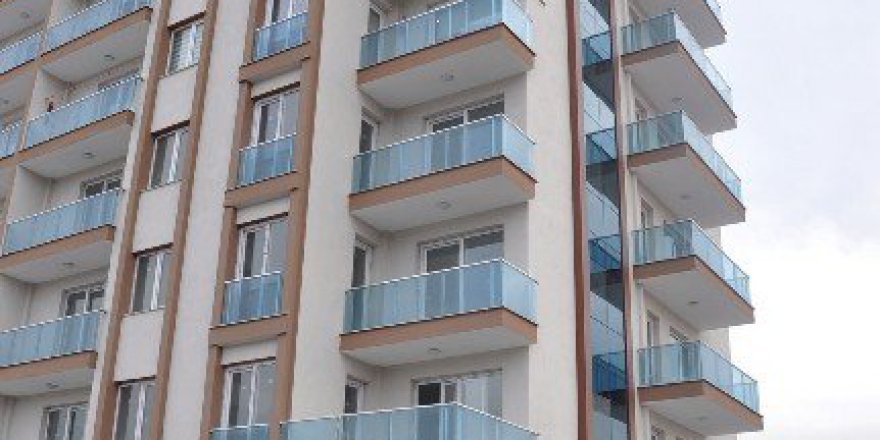 İzmir, Bornova'da Sır Ölüm!