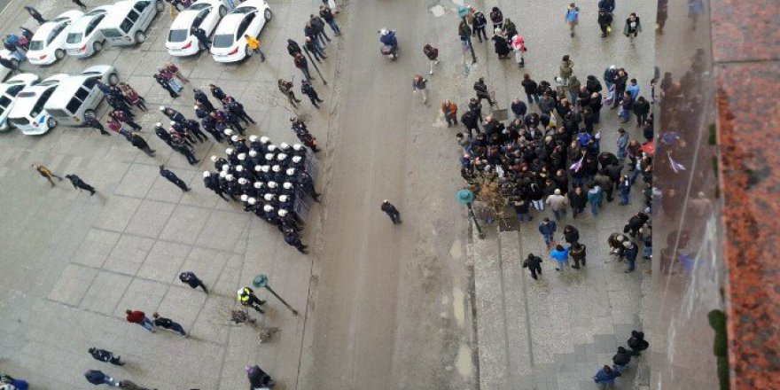 Tekirdağ, Çorlu’da İzinsiz HDP Eyleme Polis Müdahalesi: 21 Gözaltı