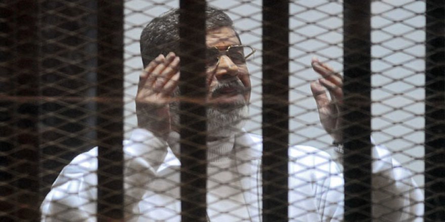 Muhammed Mursi'nin idam cezası bozuldu