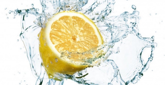 Boğaz Tahrişine Karşı Limonlu Su, Karanfil ve Ekinezya Çayı